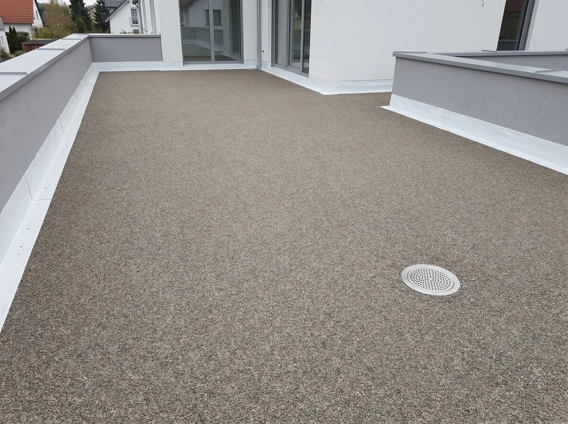 Étanchéité terrasse béton — maison contemporaine Orvault